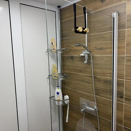 Wood Apartment Belgrad